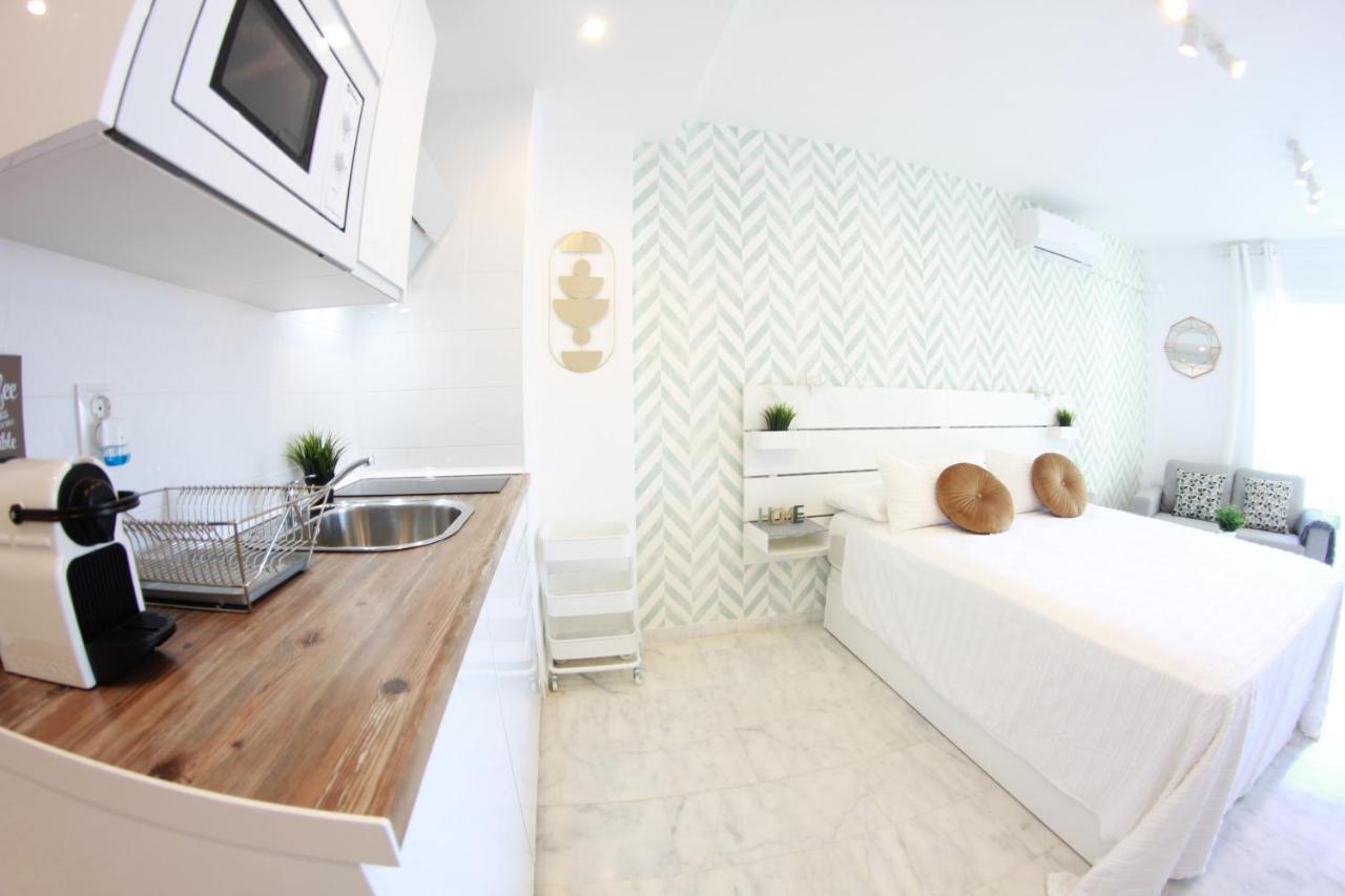 Torremolinos - New Central Studio Plata With Balcony Apartment Ngoại thất bức ảnh