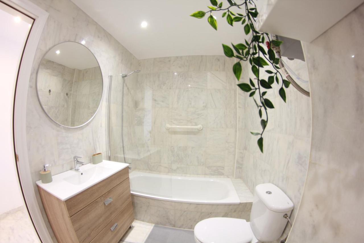 Torremolinos - New Central Studio Plata With Balcony Apartment Ngoại thất bức ảnh