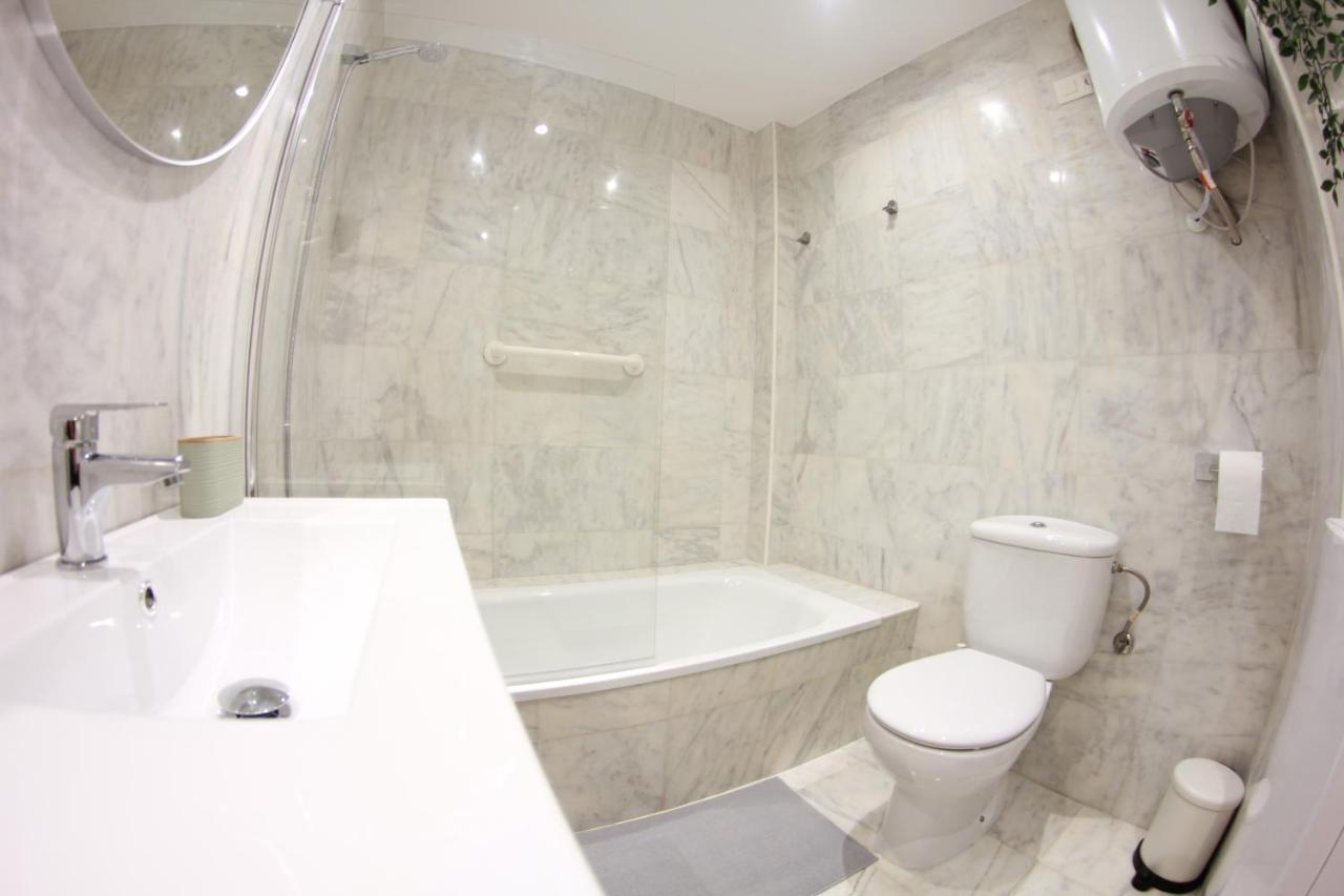Torremolinos - New Central Studio Plata With Balcony Apartment Ngoại thất bức ảnh