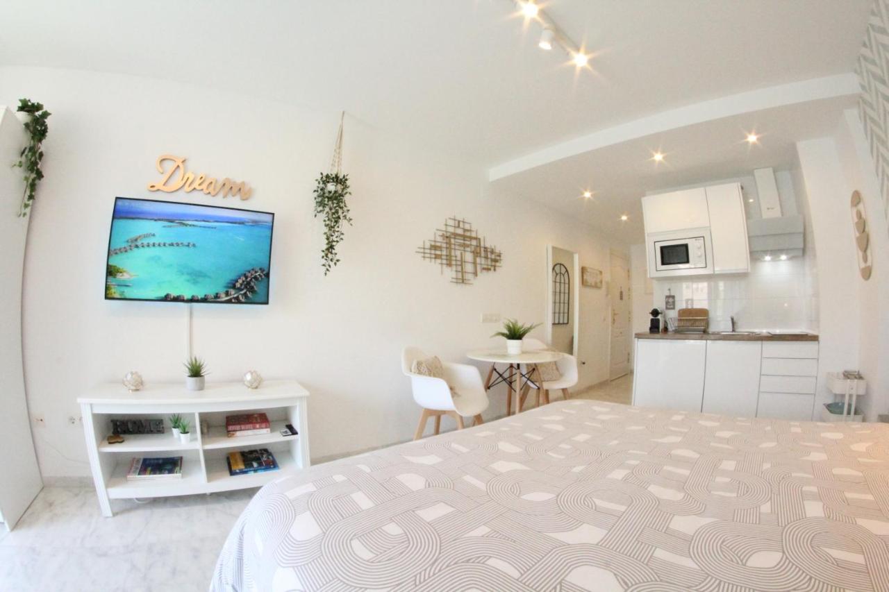 Torremolinos - New Central Studio Plata With Balcony Apartment Ngoại thất bức ảnh